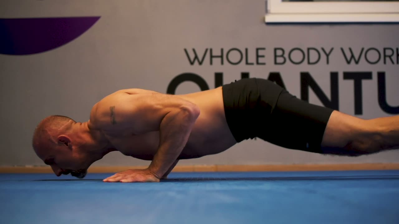 Vježba Hindus klek — Quantum premium gym