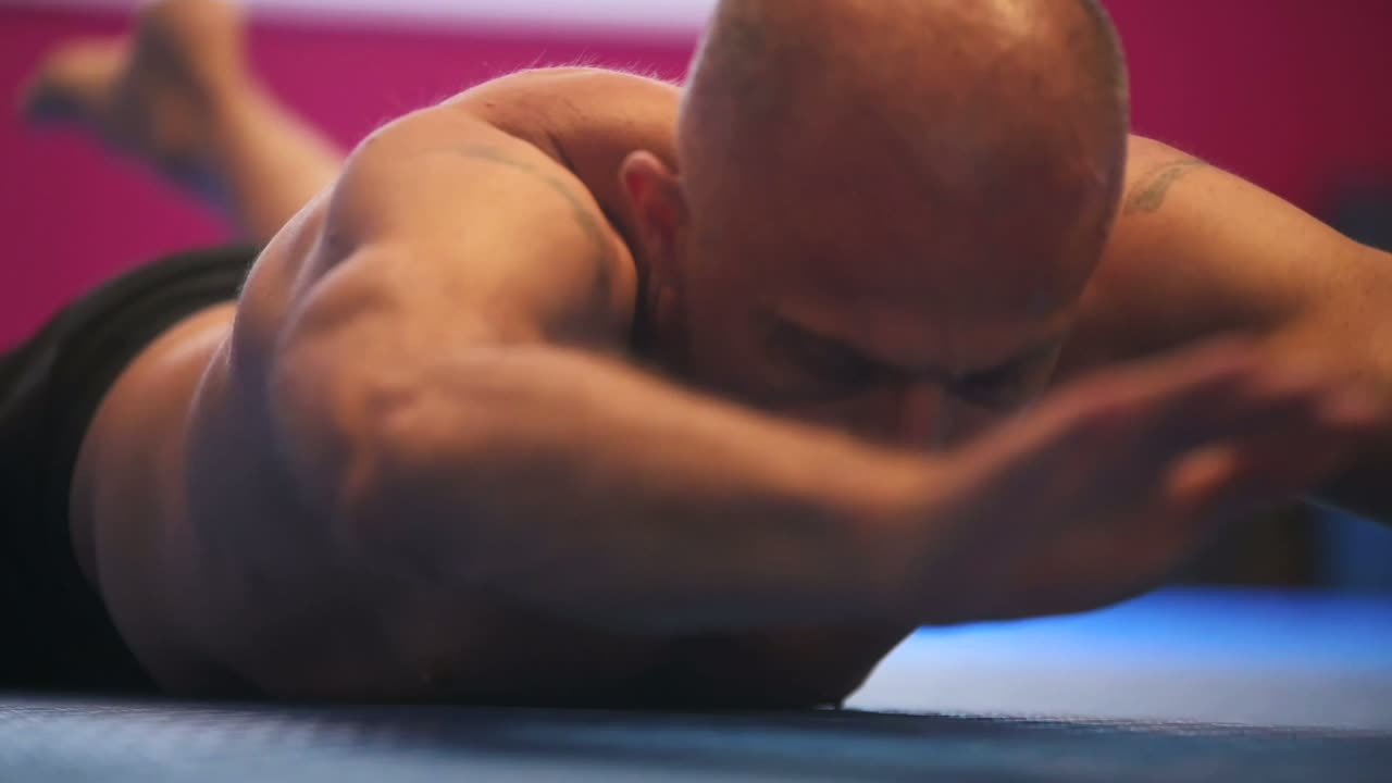 Vježba Plivanje — Quantum premium gym
