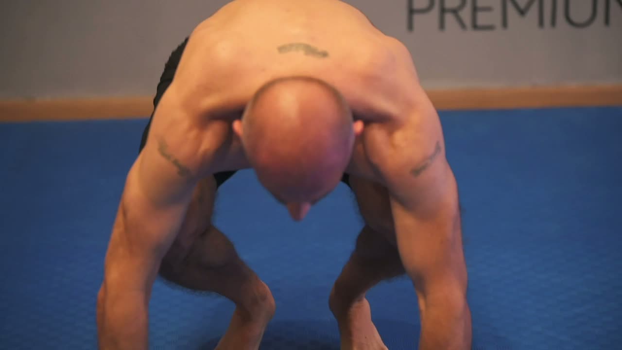 Vježba Marinac na 8 — Quantum premium gym