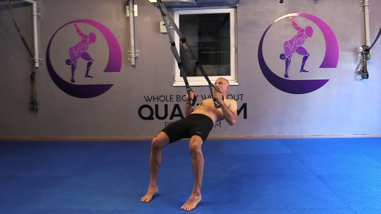 Vježba Lat povlačenje — Quantum premium gym