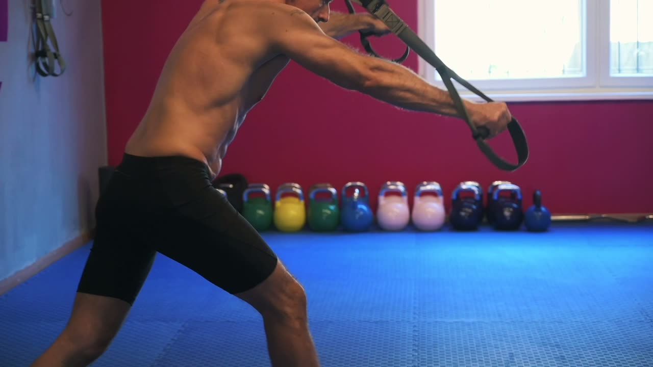 Vježba Iskorak twist — Quantum premium gym