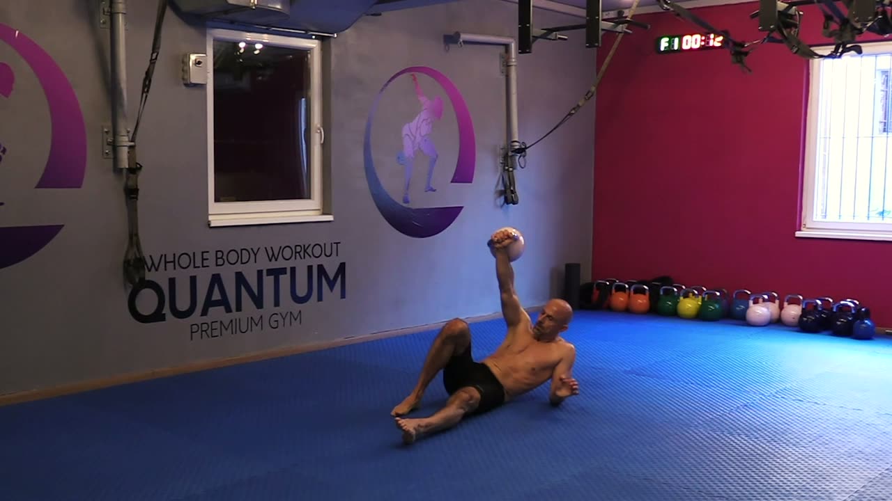 Vježba Tursko dizanje do pola — Quantum premium gym